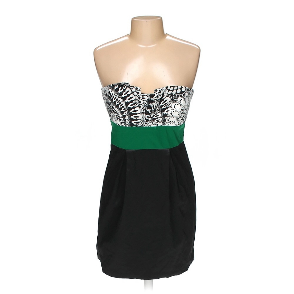 🔥3 for$15🔥 STRAPLESS CHARLOTTE RUSSE